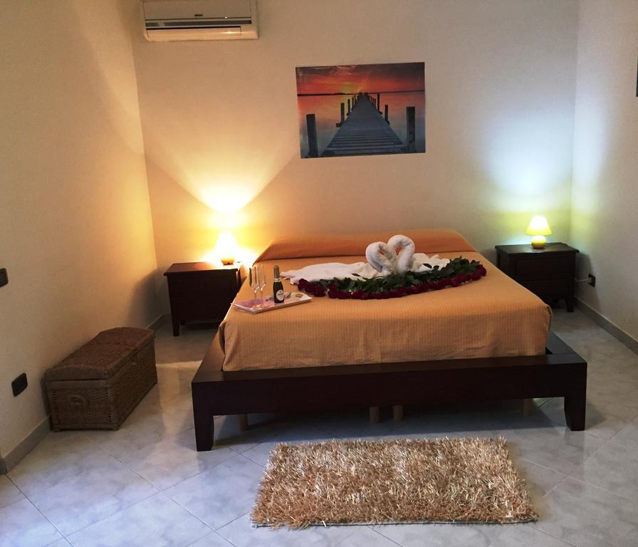 B&B Villa Delle Rose Pompei Room photo